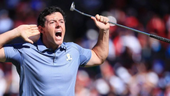 McIlroy overcomes deficit to win Palmer