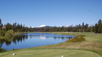 An “unlimited” golf trip to Sunriver