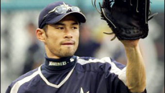 Mariners give Ichiro his wish