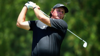 Mickelson withdraws; eyes Ryder Cup