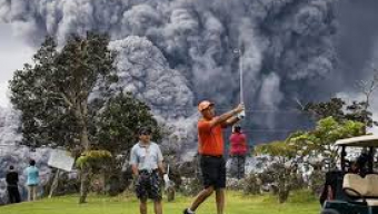 Hawaii volcano no golf deterrent